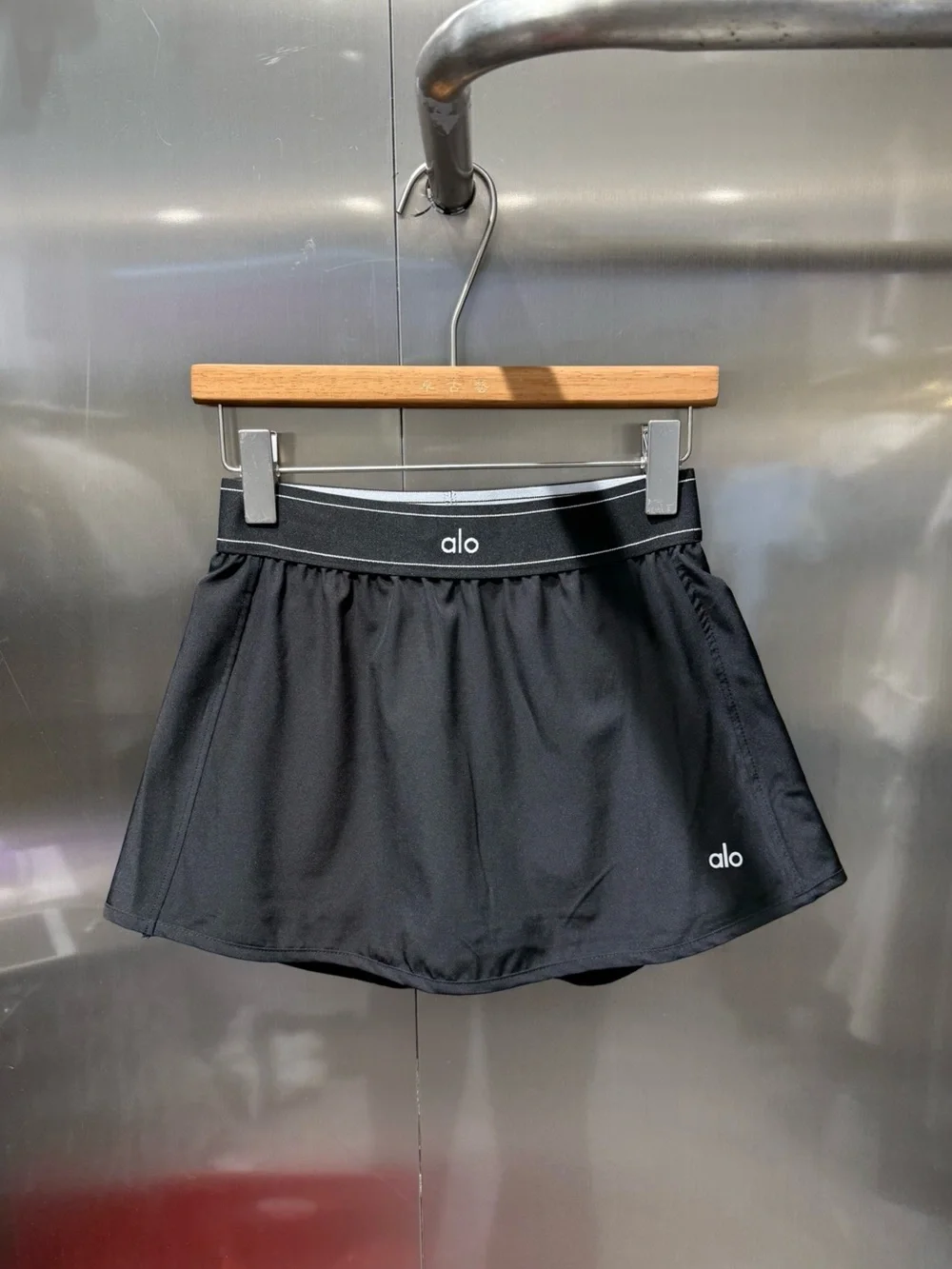 ALO Yoga Black Women's Athletic Skort